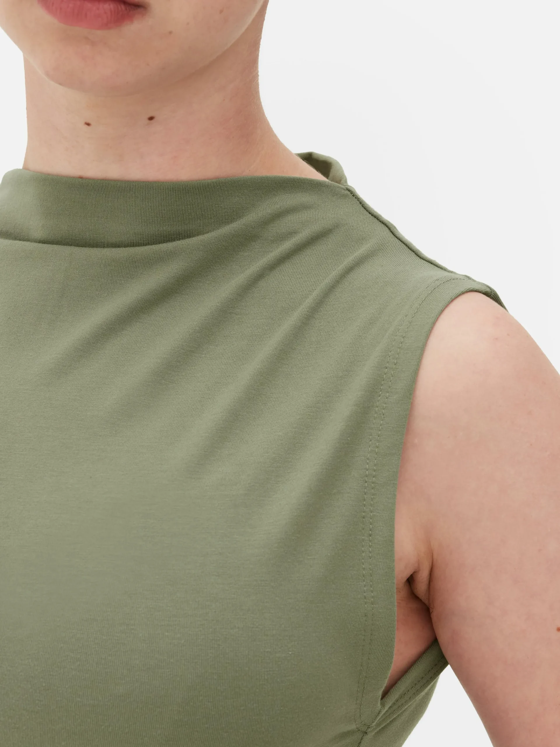 Body Sans Manches à Col Montant|Primark Best