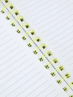 Carnet A5 à Motif Football|Primark Clearance