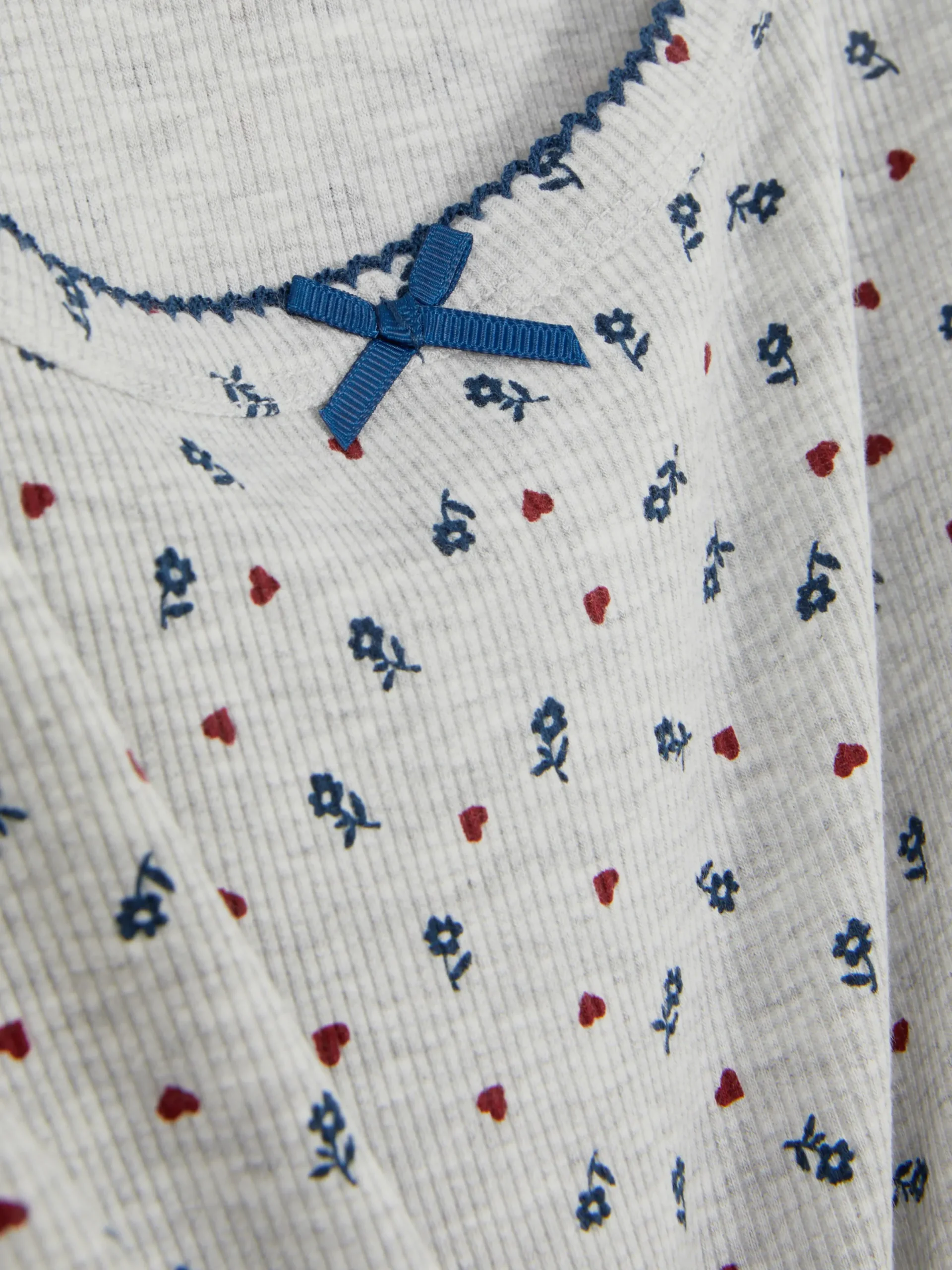 Haut De Pyjama Côtelé à Petites Fleurs|Primark Sale