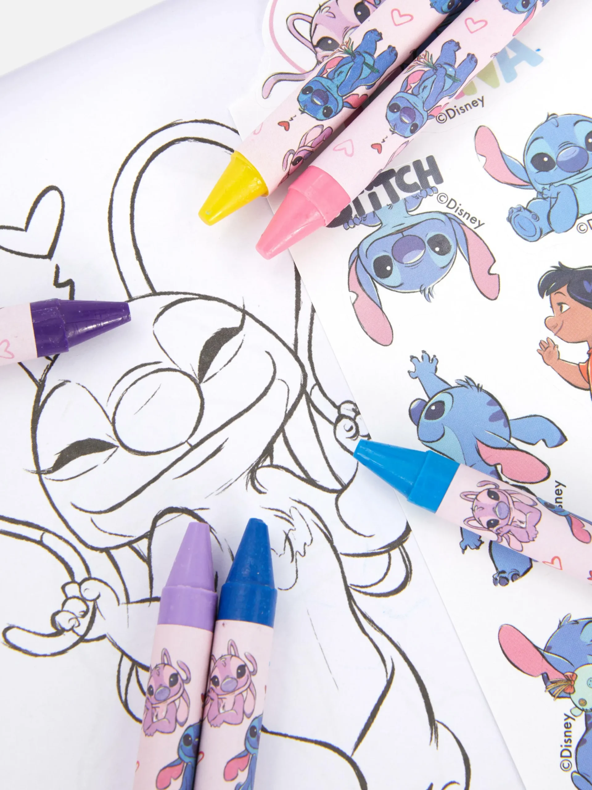 Kit De Coloriage à Emporter Disney Stitch Et Angel|Primark Online