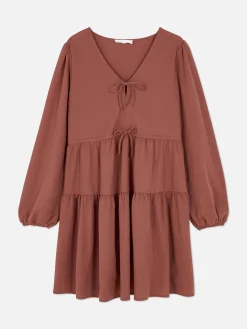 Mini Robe à Smocks Avec Col En V Et Liens à Nouer|Primark Online