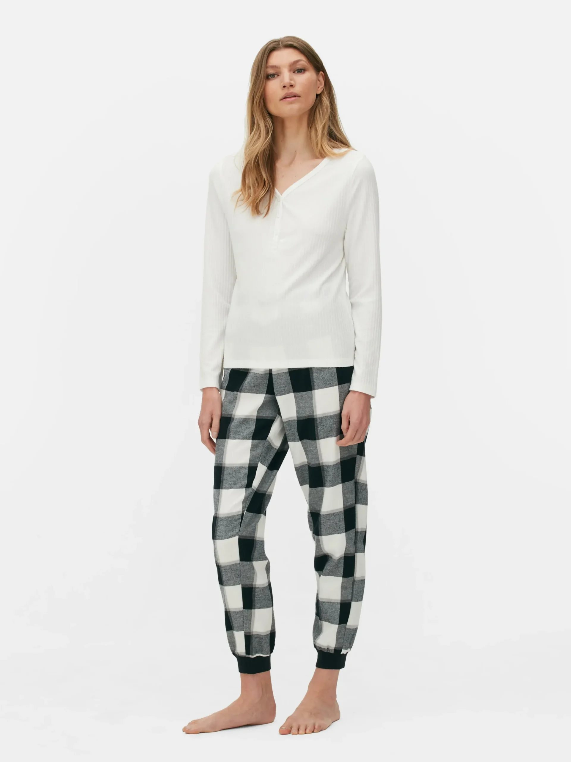 Pyjama à Manches Longues Avec Bas à Carreaux|Primark Outlet