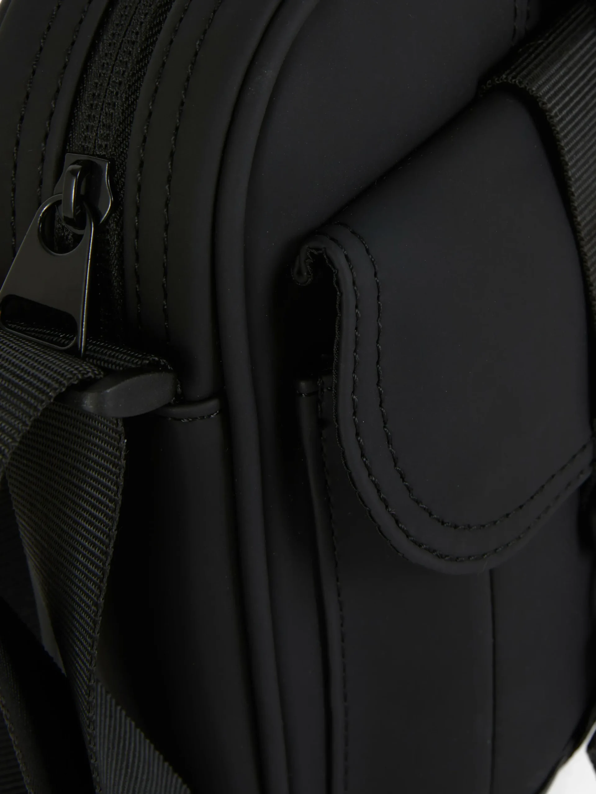 Sac Caoutchouté à Bandoulière|Primark Outlet