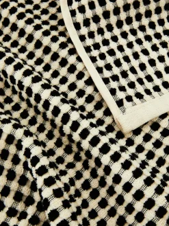 Serviette De Bain à Pois|Primark