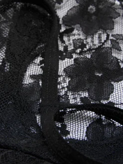 String En Dentelle à Motif Floral|Primark Online